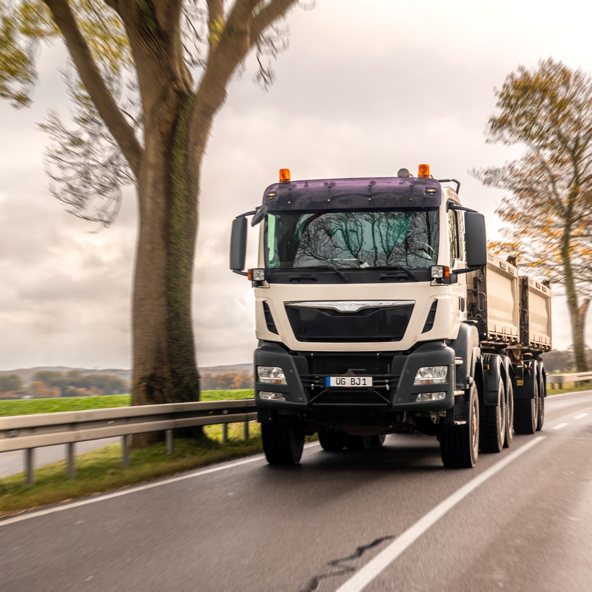 truck-rural-highway-modern-transport-motion